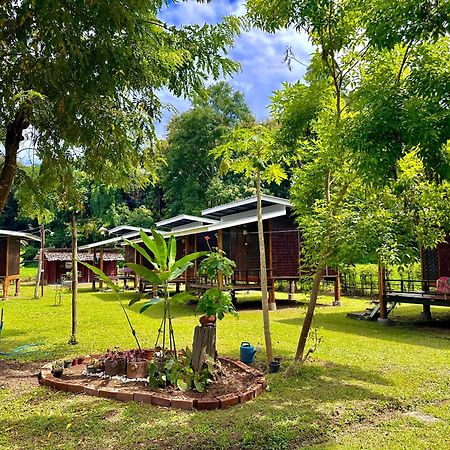 Hotel Twin Hut Pai Exterior foto