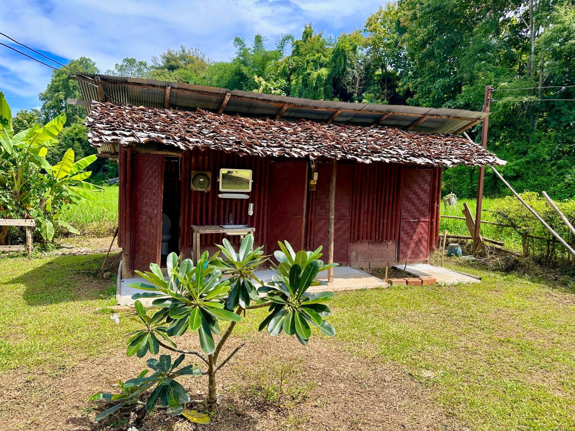 Hotel Twin Hut Pai Exterior foto