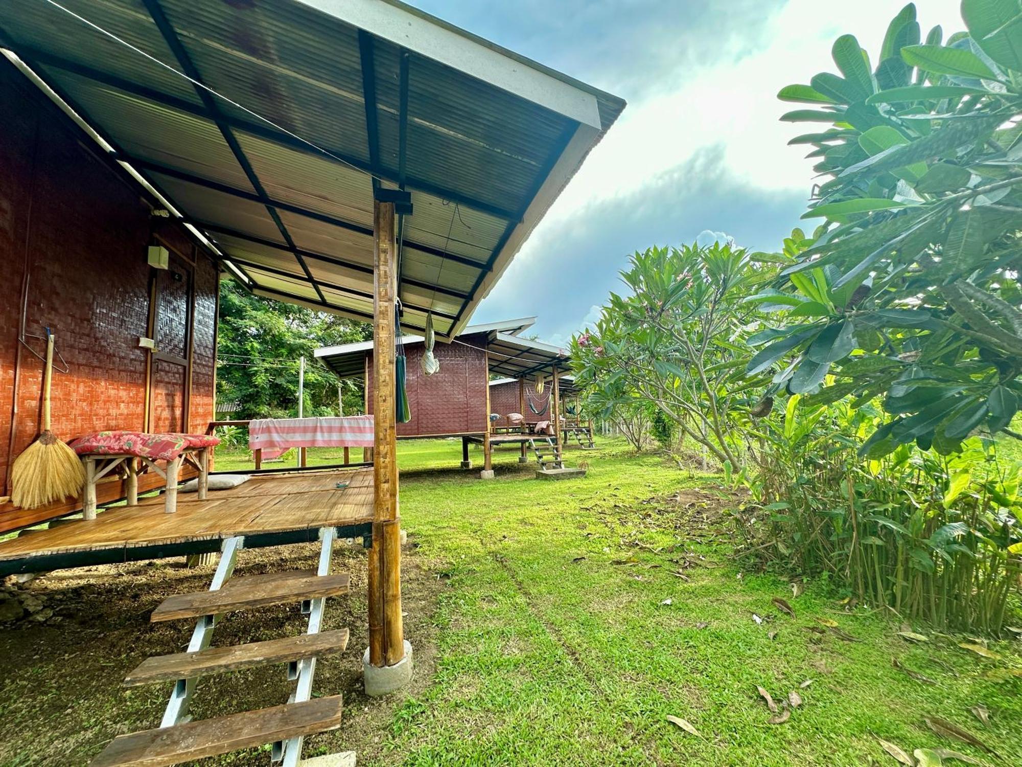 Hotel Twin Hut Pai Exterior foto